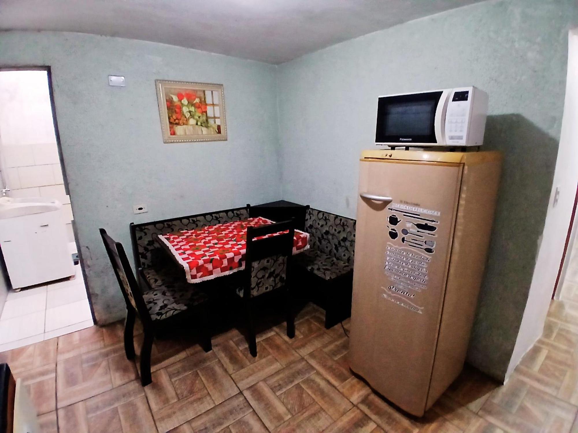 Casa Prox.Aeroporto/10Minutos Do Centro Curitiba Lägenhet Exteriör bild